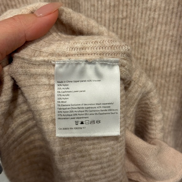 Lululemon long sleeve sweater dress - Picture 7 of 7